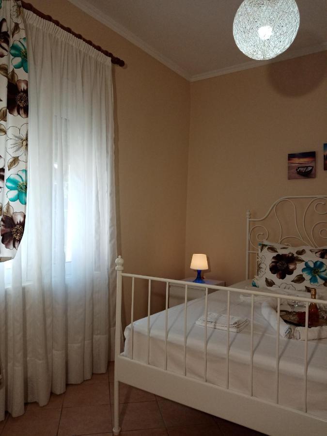 Roses Villa สกาลา กัลลีราคิส ภายนอก รูปภาพ